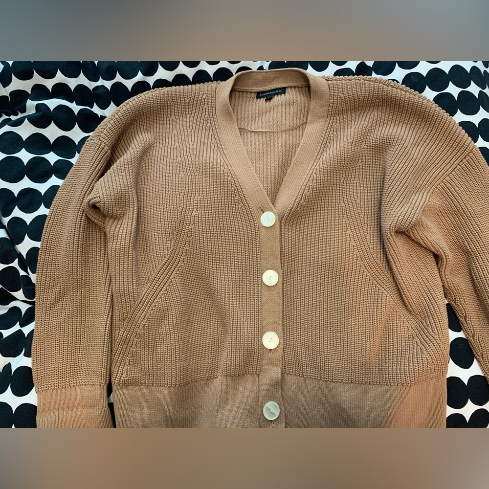 Banana Republic Camel Sweater size XL.